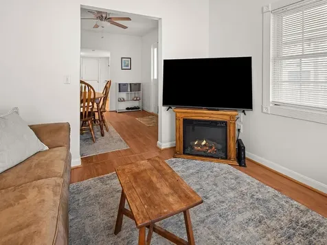37 Lois Lane Williston VT 05495