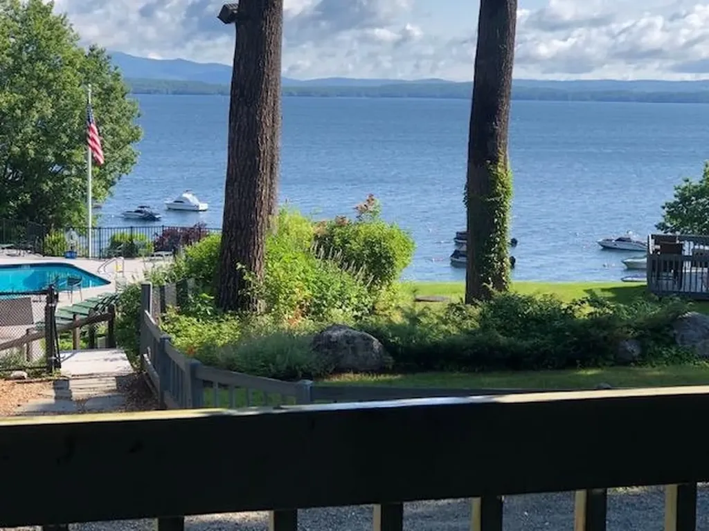 2696 Lake Shore Road Gilford NH 03249