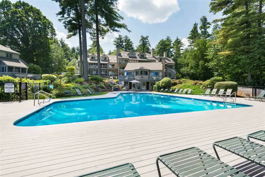 2696 Lake Shore Road Gilford NH 03249
