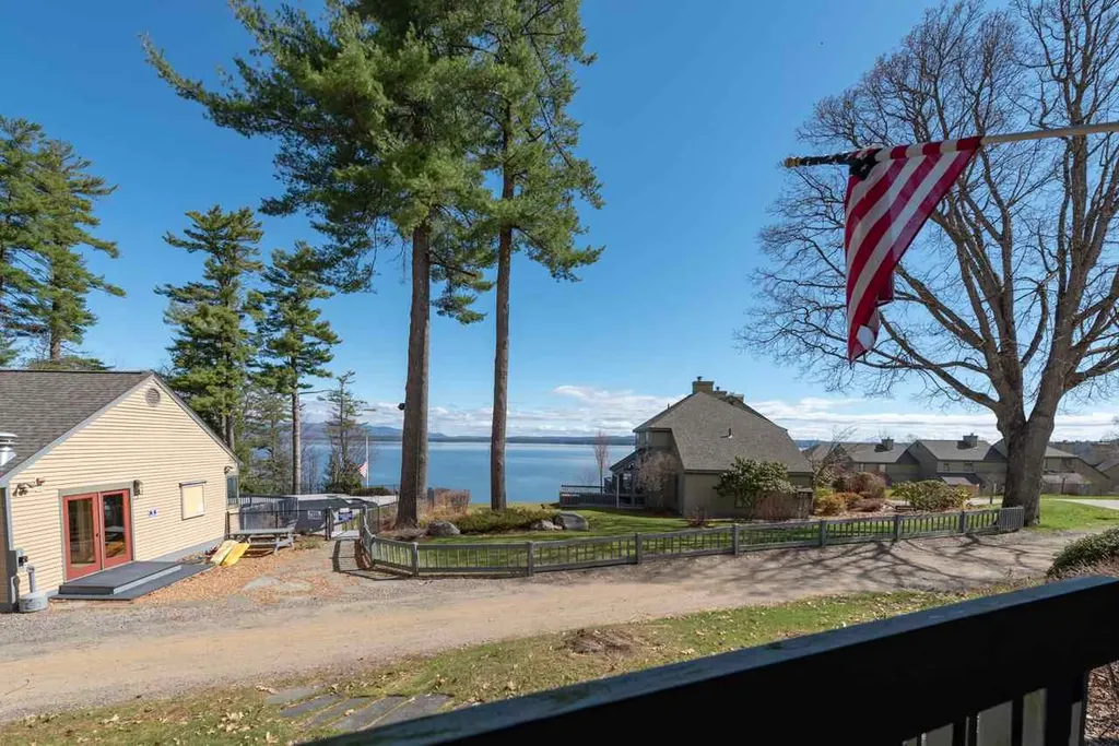 2696 Lake Shore Road Gilford NH 03249