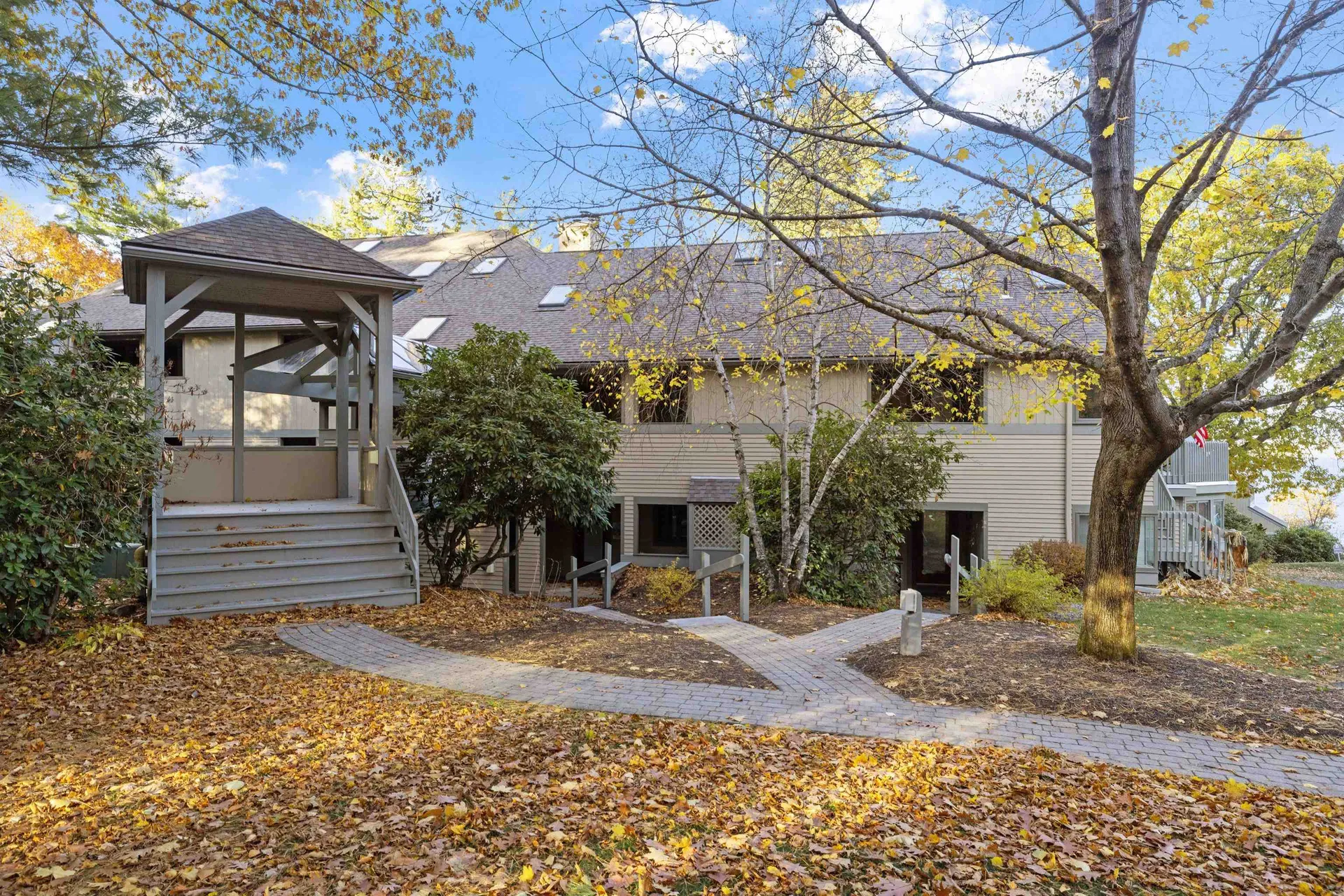 2696 Lake Shore Road Gilford NH 03249