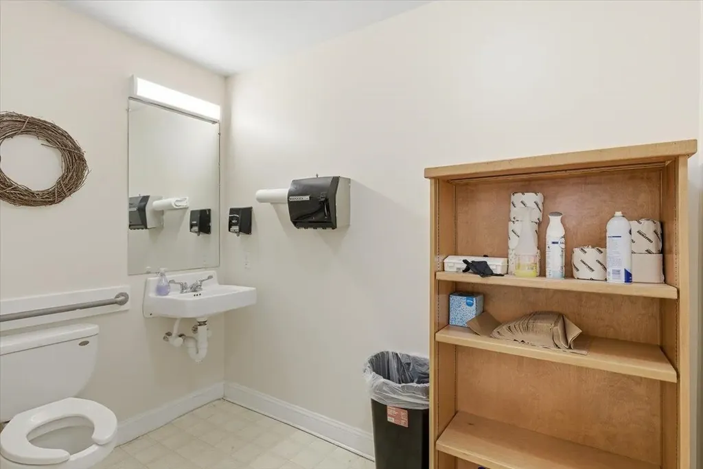 136 North Street Bennington VT 05201