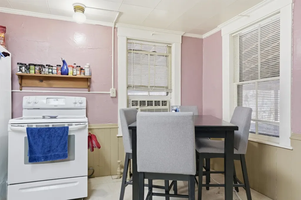 88 Pleasant Street Claremont NH 03743