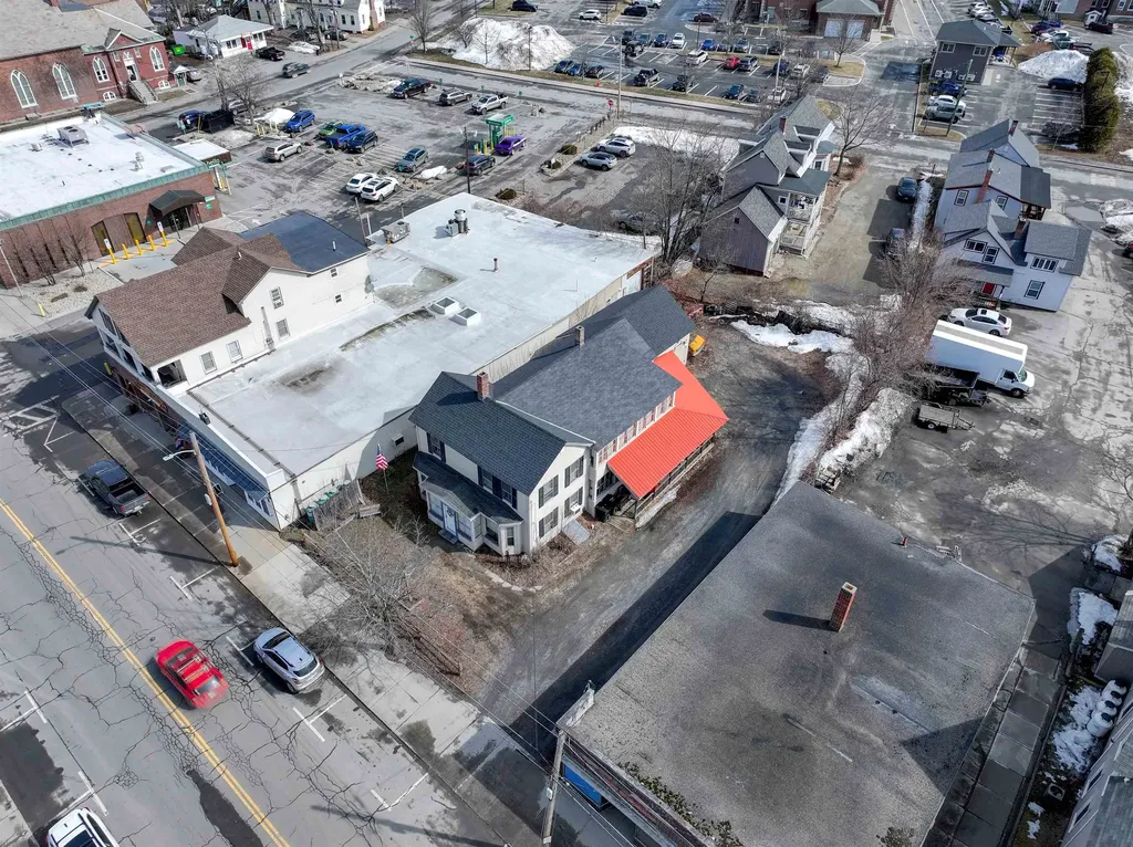 88 Pleasant Street Claremont NH 03743