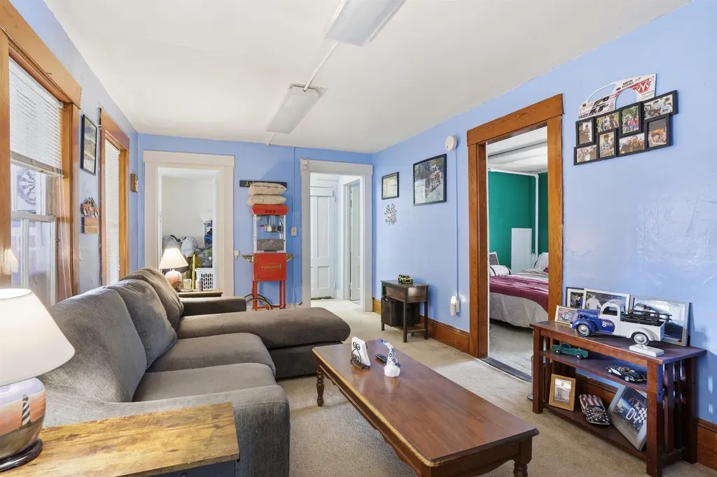 88 Pleasant Street Claremont NH 03743