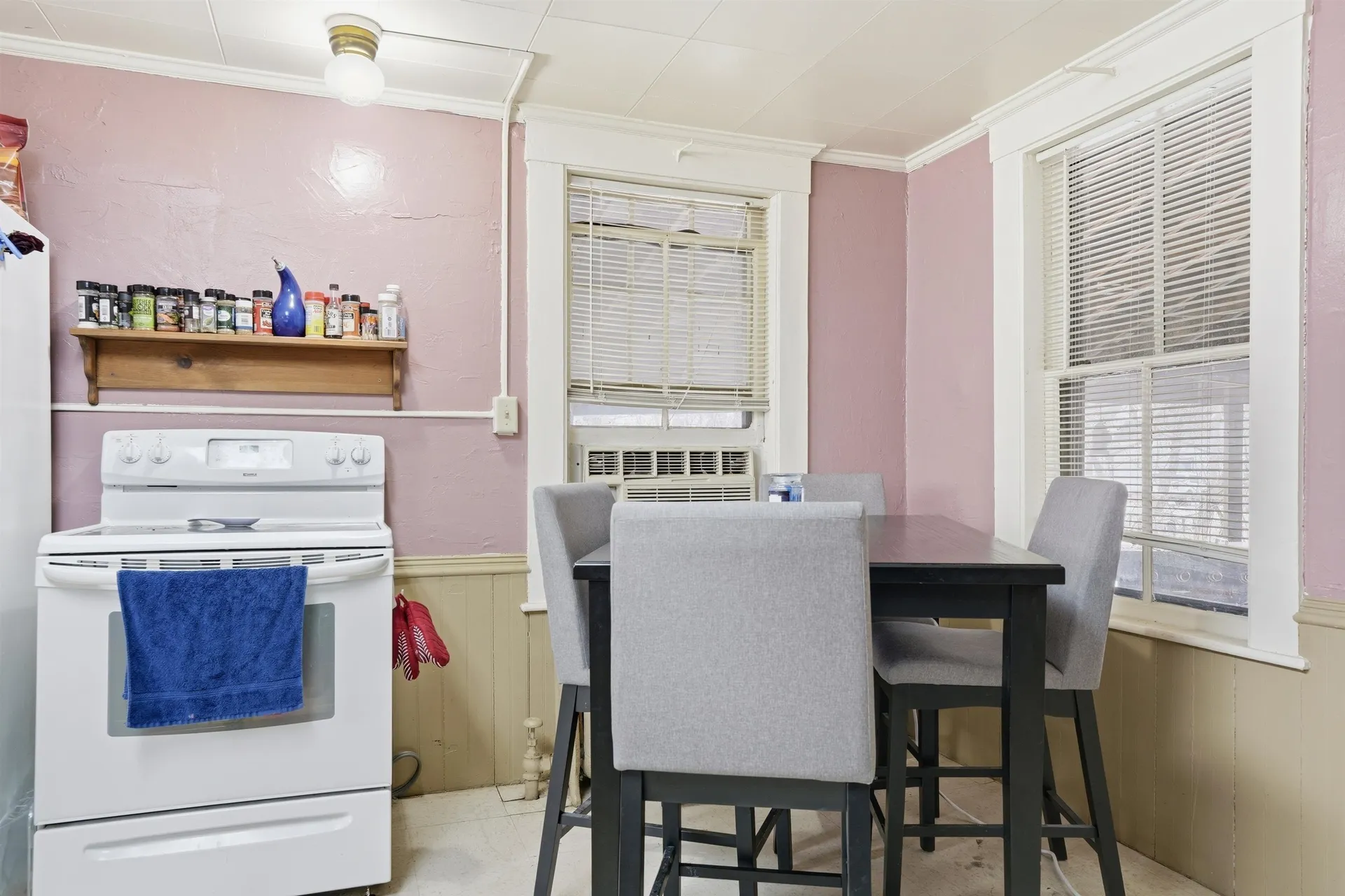 88 Pleasant Street Claremont NH 03743