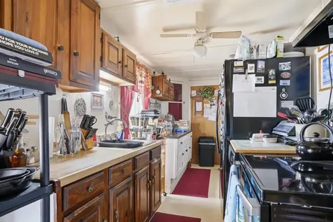 88 Pleasant Street Claremont NH 03743