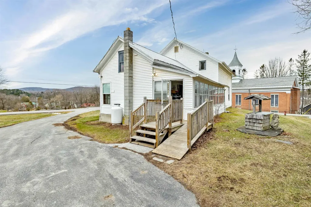 2 River Road Fairfax VT 05454