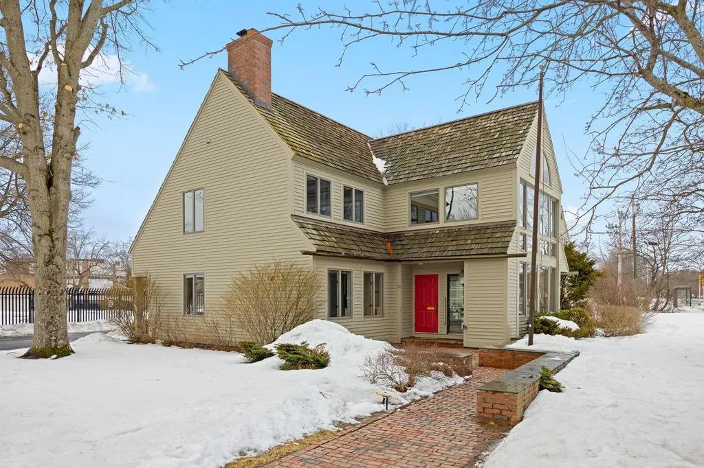 68 Lyme Road Hanover NH 03755
