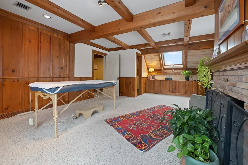 68 Lyme Road Hanover NH 03755