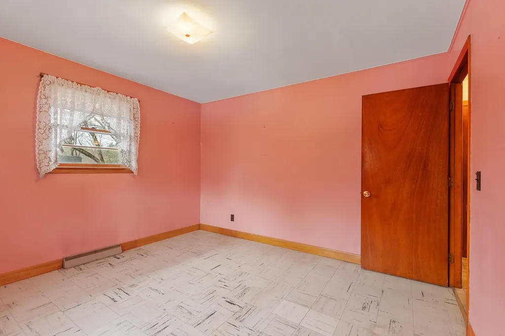 20 Ling Street Marlborough NH 03455