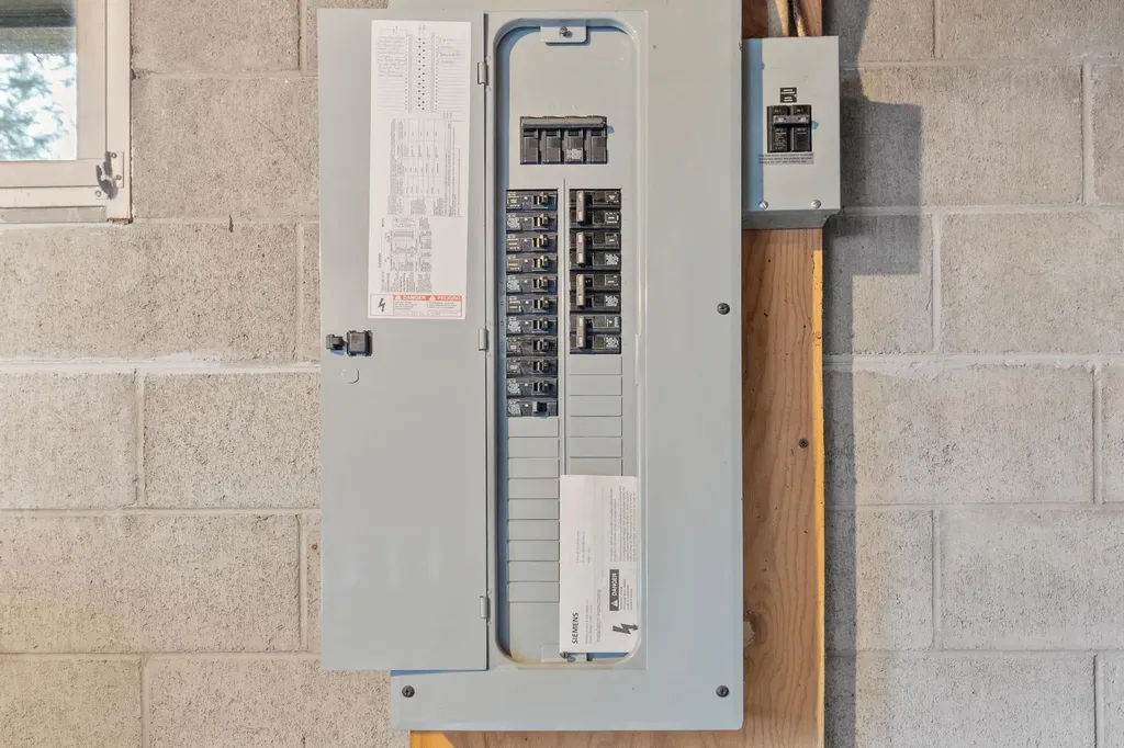 20 Ling Street Marlborough NH 03455