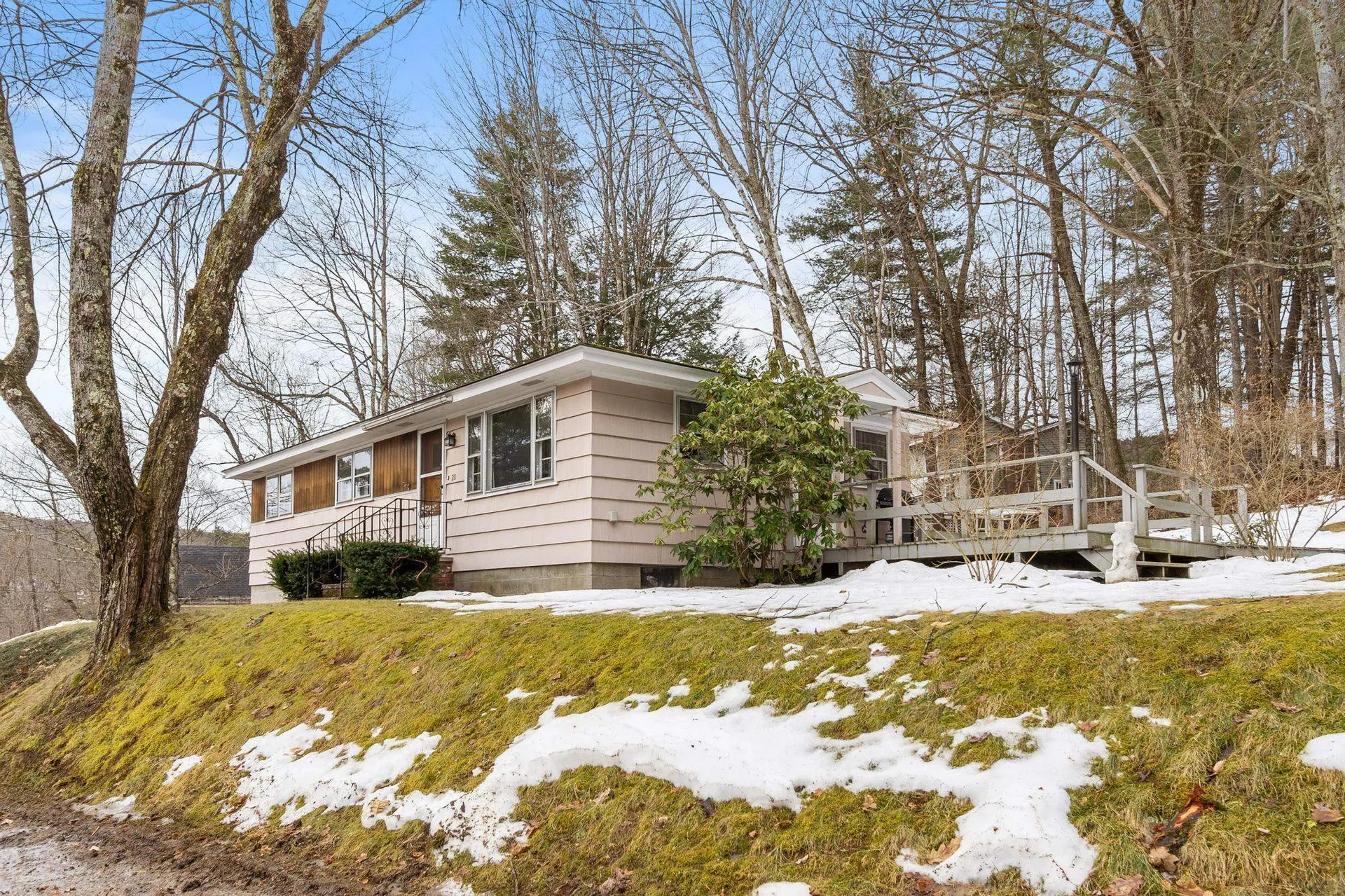 20 Ling Street Marlborough NH 03455