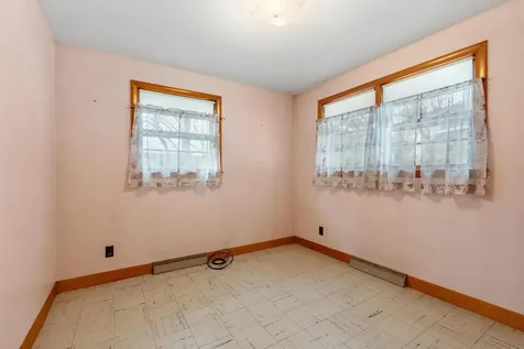 20 Ling Street Marlborough NH 03455