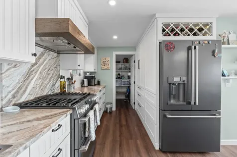 30 Cedar Point Road Durham NH 03824