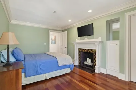 7 Islington Street Portsmouth NH 03801