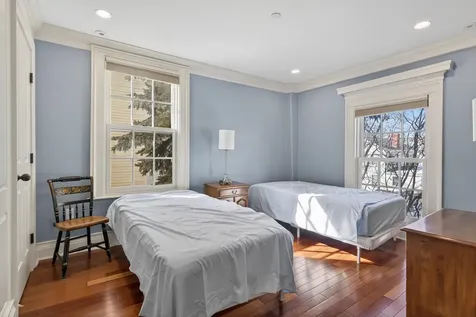 7 Islington Street Portsmouth NH 03801