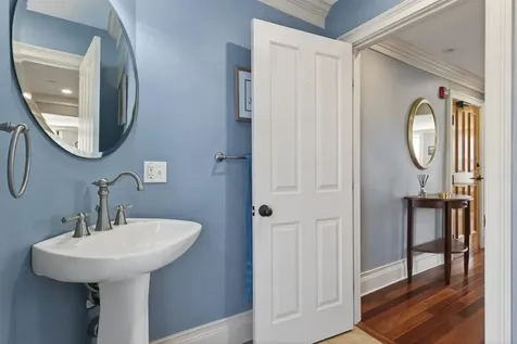 7 Islington Street Portsmouth NH 03801