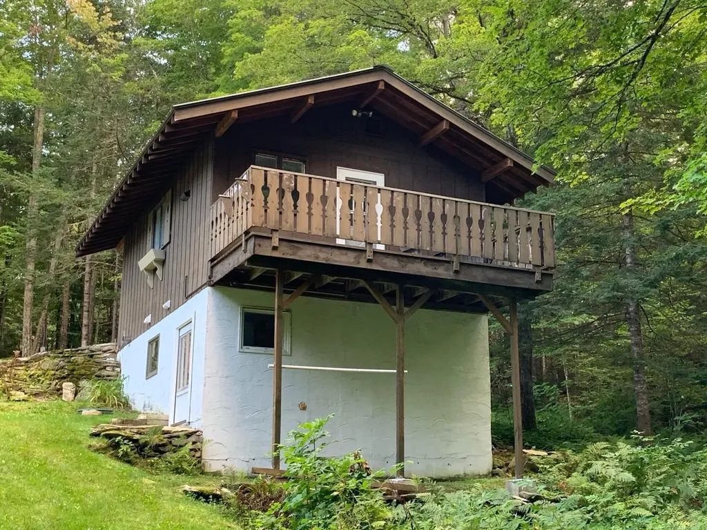 41-43 Cranberry Hill Road Winhall VT 05340