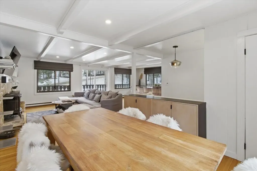 41-43 Cranberry Hill Road Winhall VT 05340