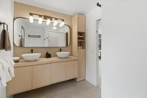 41-43 Cranberry Hill Road Winhall VT 05340