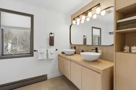 41-43 Cranberry Hill Road Winhall VT 05340