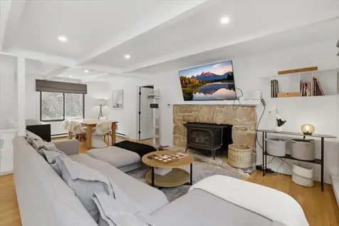 41-43 Cranberry Hill Road Winhall VT 05340