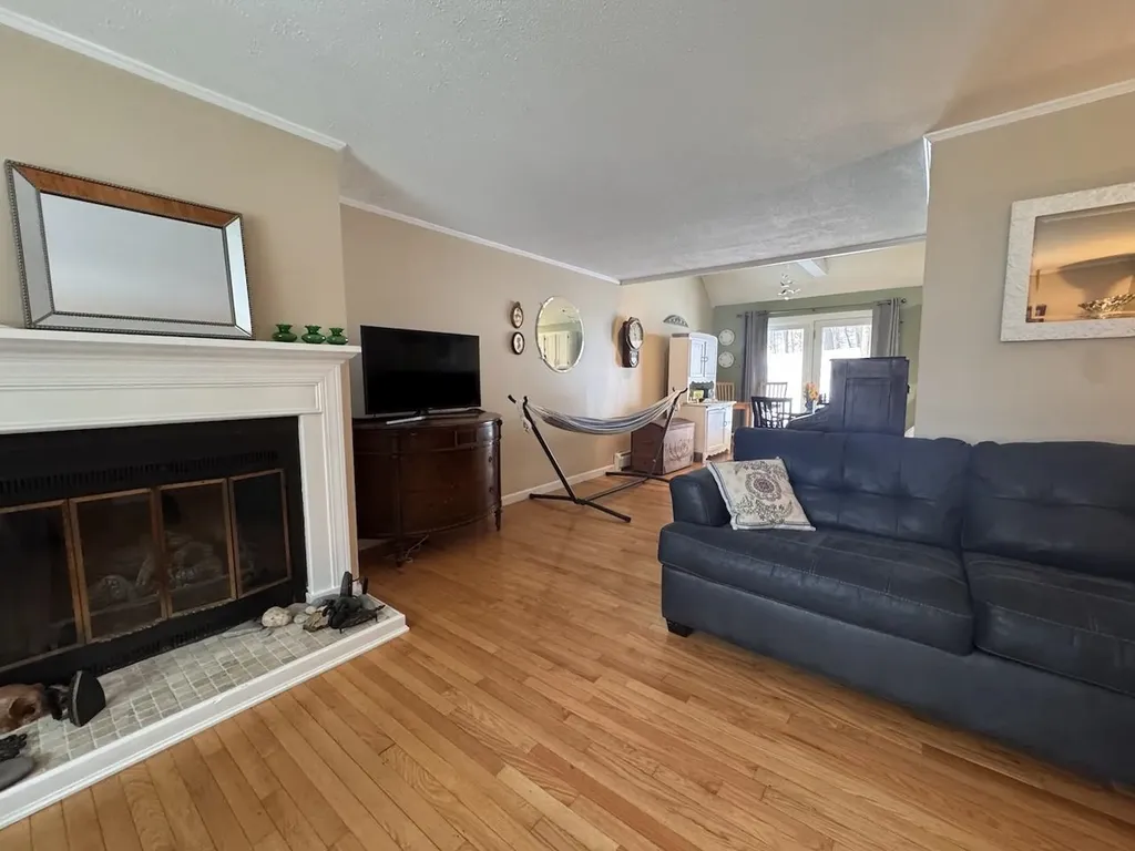 43 Base Hill Road Keene NH 03431