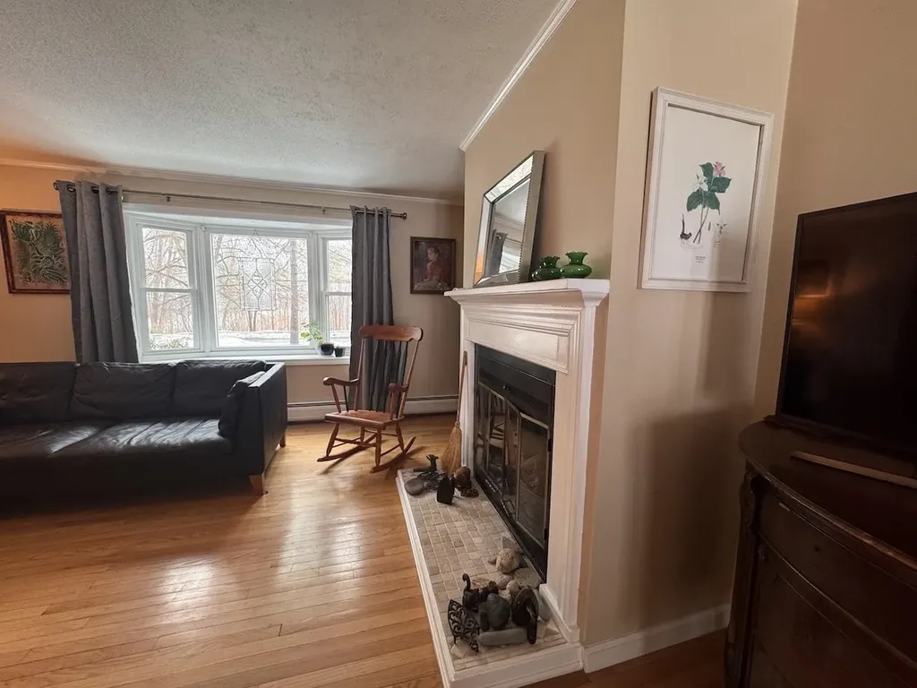 43 Base Hill Road Keene NH 03431