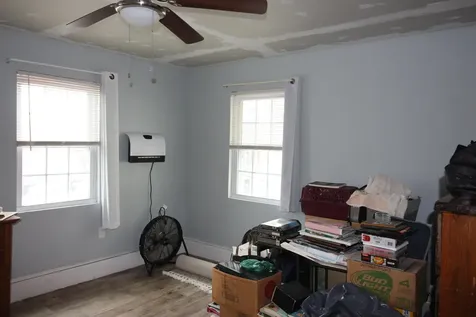 8 Central Street Pembroke NH 03275