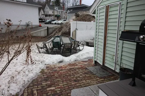 8 Central Street Pembroke NH 03275