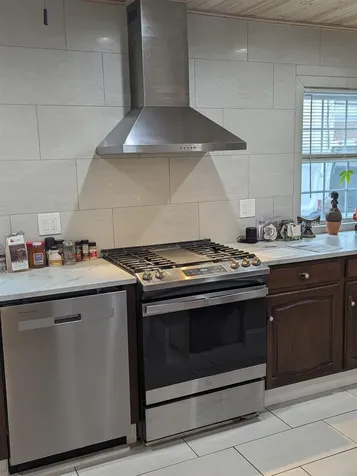 8 Central Street Pembroke NH 03275