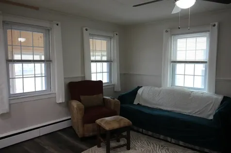 8 Central Street Pembroke NH 03275