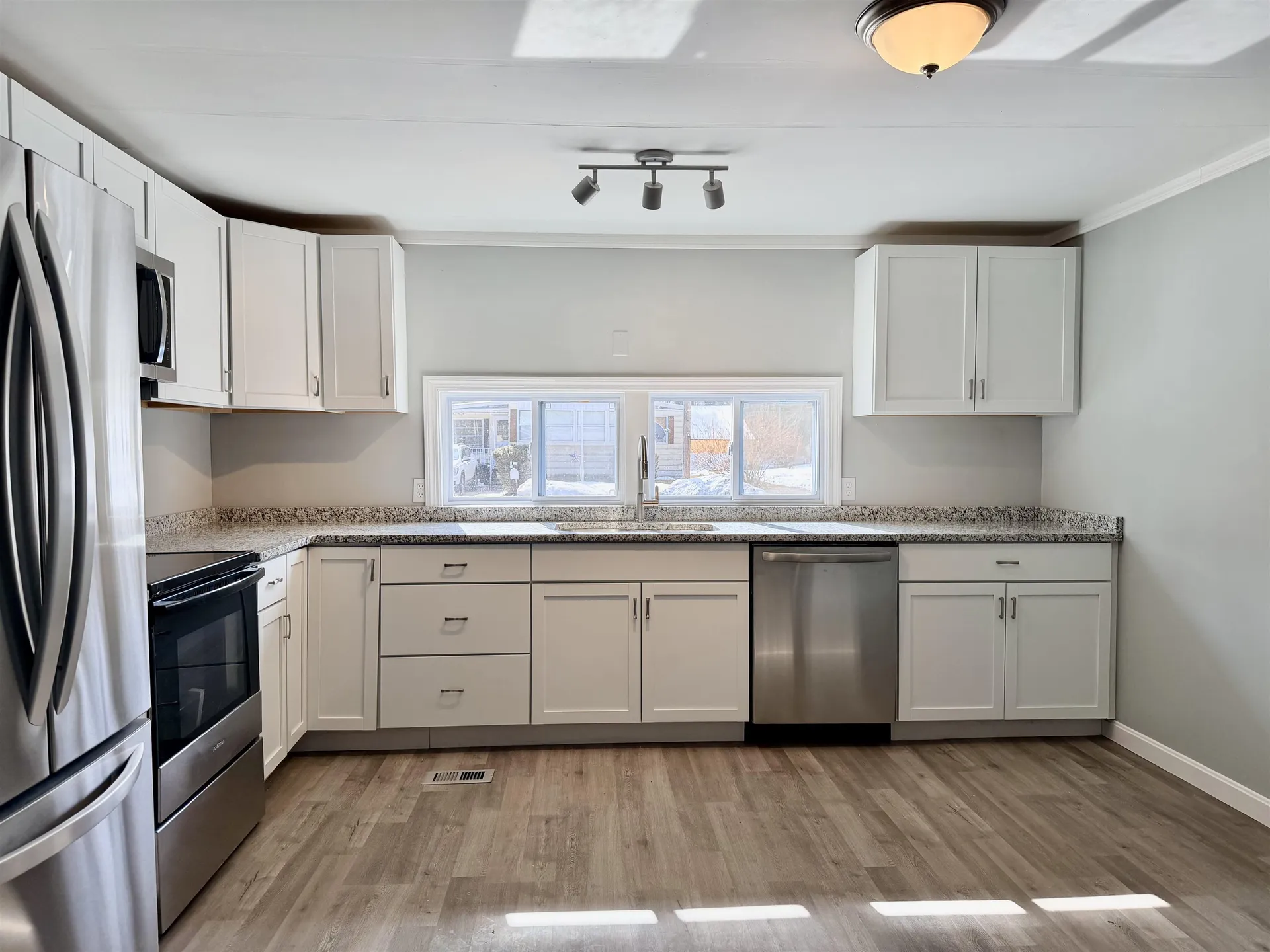 52 Crosswind Lane Rochester NH 03867