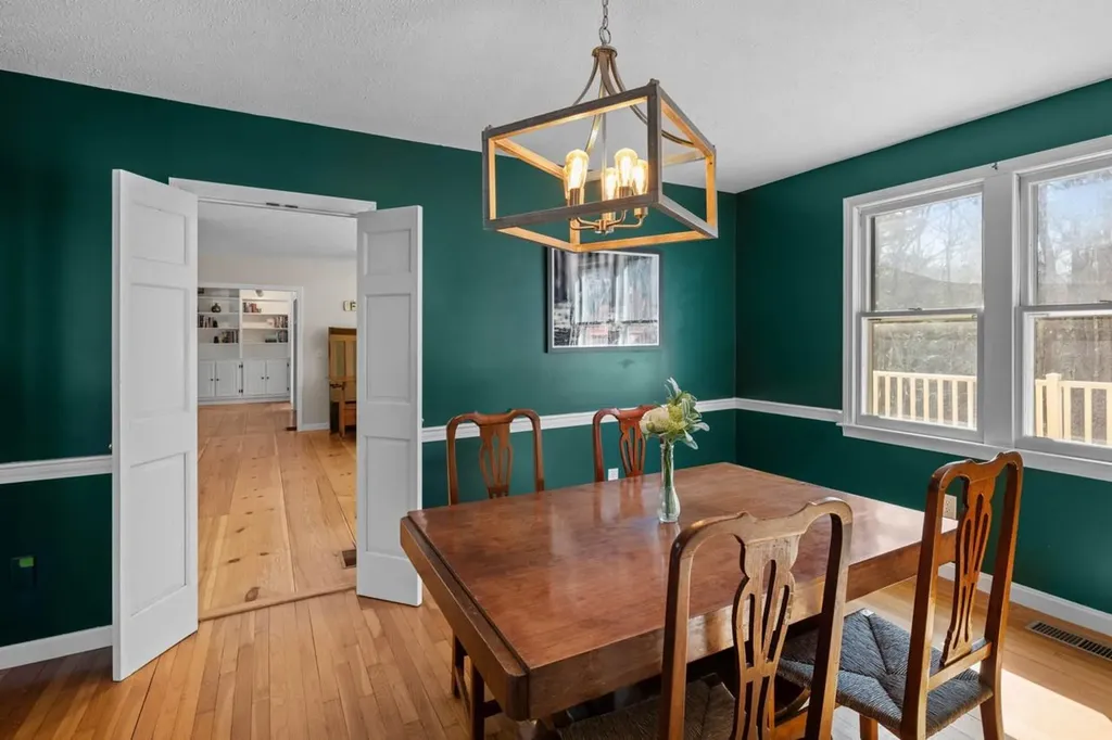 65 Kendall Hill Road Mont Vernon NH 03057