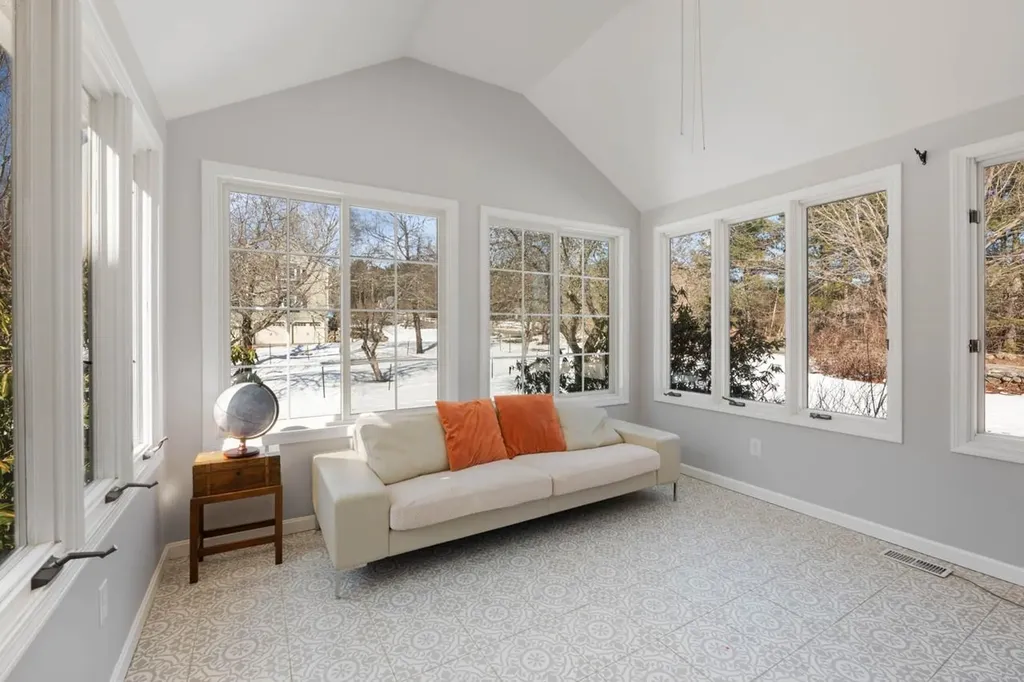 65 Kendall Hill Road Mont Vernon NH 03057
