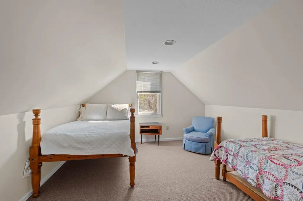 65 Kendall Hill Road Mont Vernon NH 03057