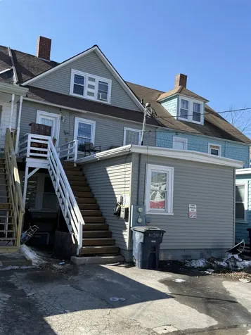 11 Amory Street Nashua NH 03060