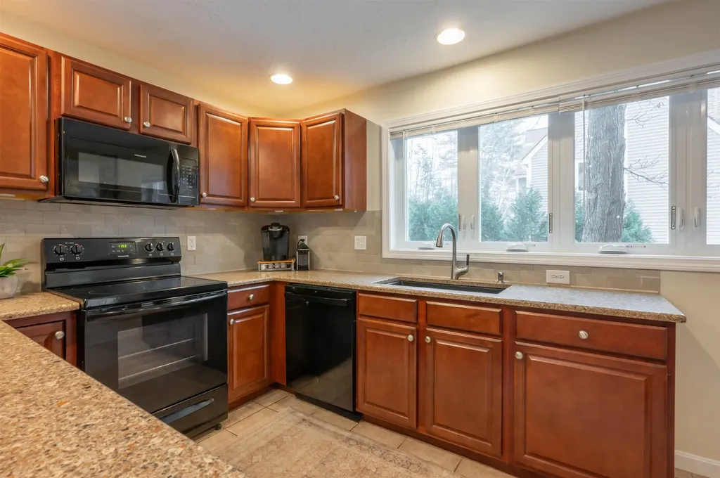 27 Alpine Circle Laconia NH 03246