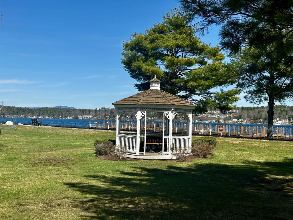 27 Alpine Circle Laconia NH 03246