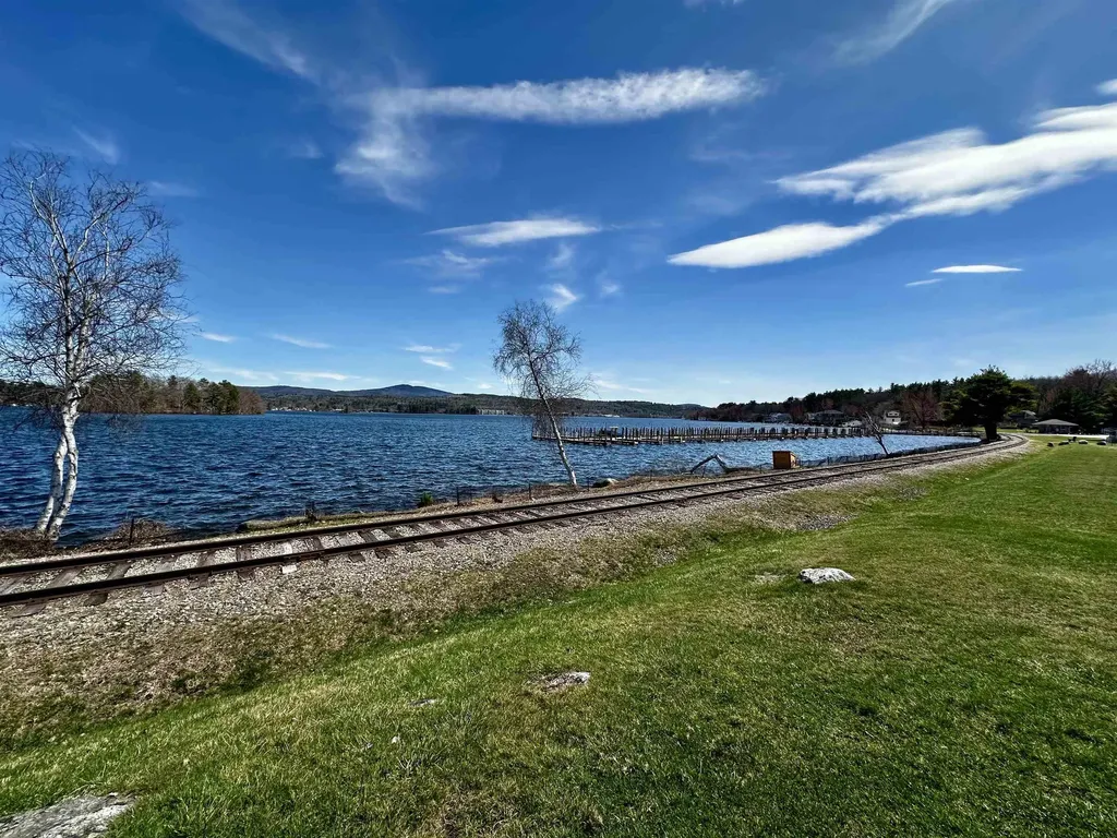 27 Alpine Circle Laconia NH 03246