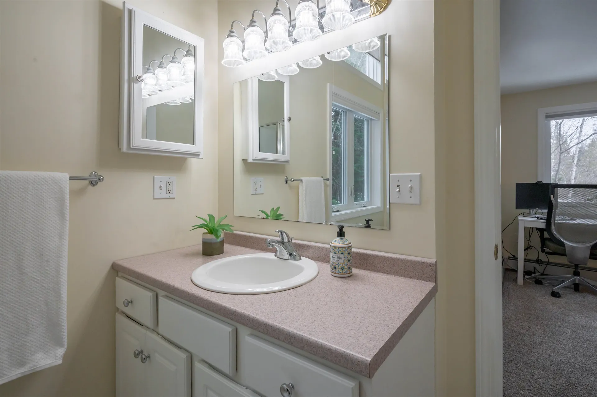 27 Alpine Circle Laconia NH 03246