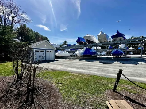 27 Alpine Circle Laconia NH 03246