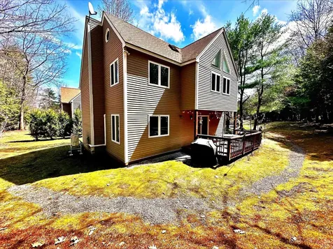 27 Alpine Circle Laconia NH 03246