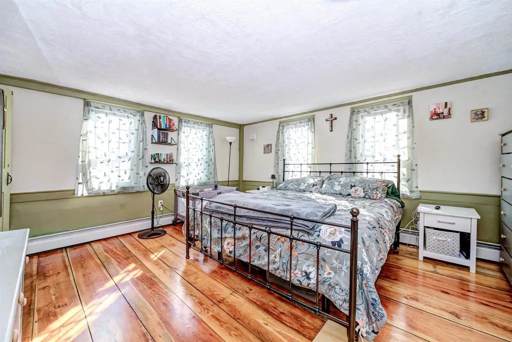 92 Main Street Atkinson NH 03811