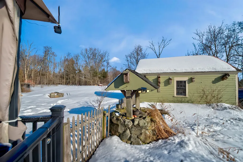 92 Main Street Atkinson NH 03811