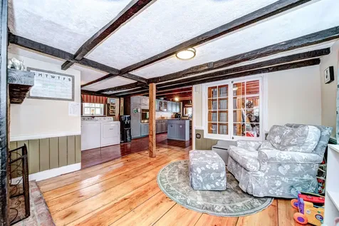 92 Main Street Atkinson NH 03811