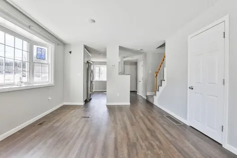 518 Fox Hollow Way Manchester NH 03104