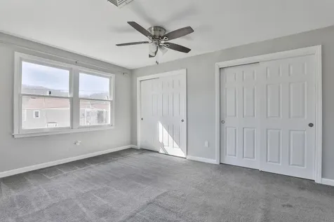 518 Fox Hollow Way Manchester NH 03104