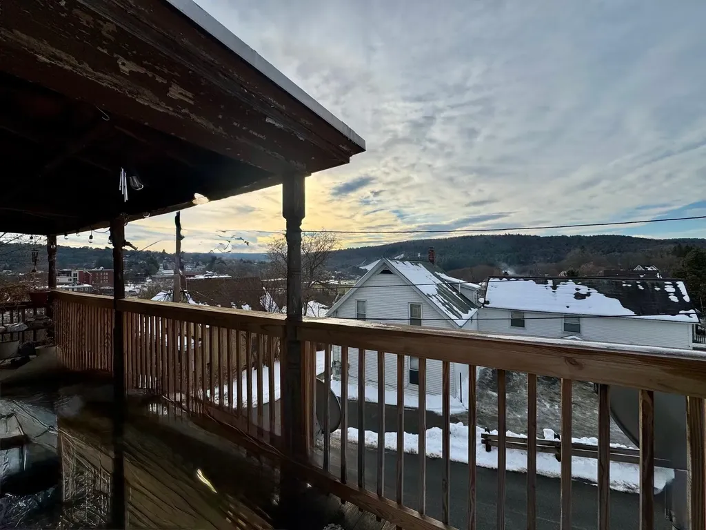 7 Light Street Lebanon NH 03766